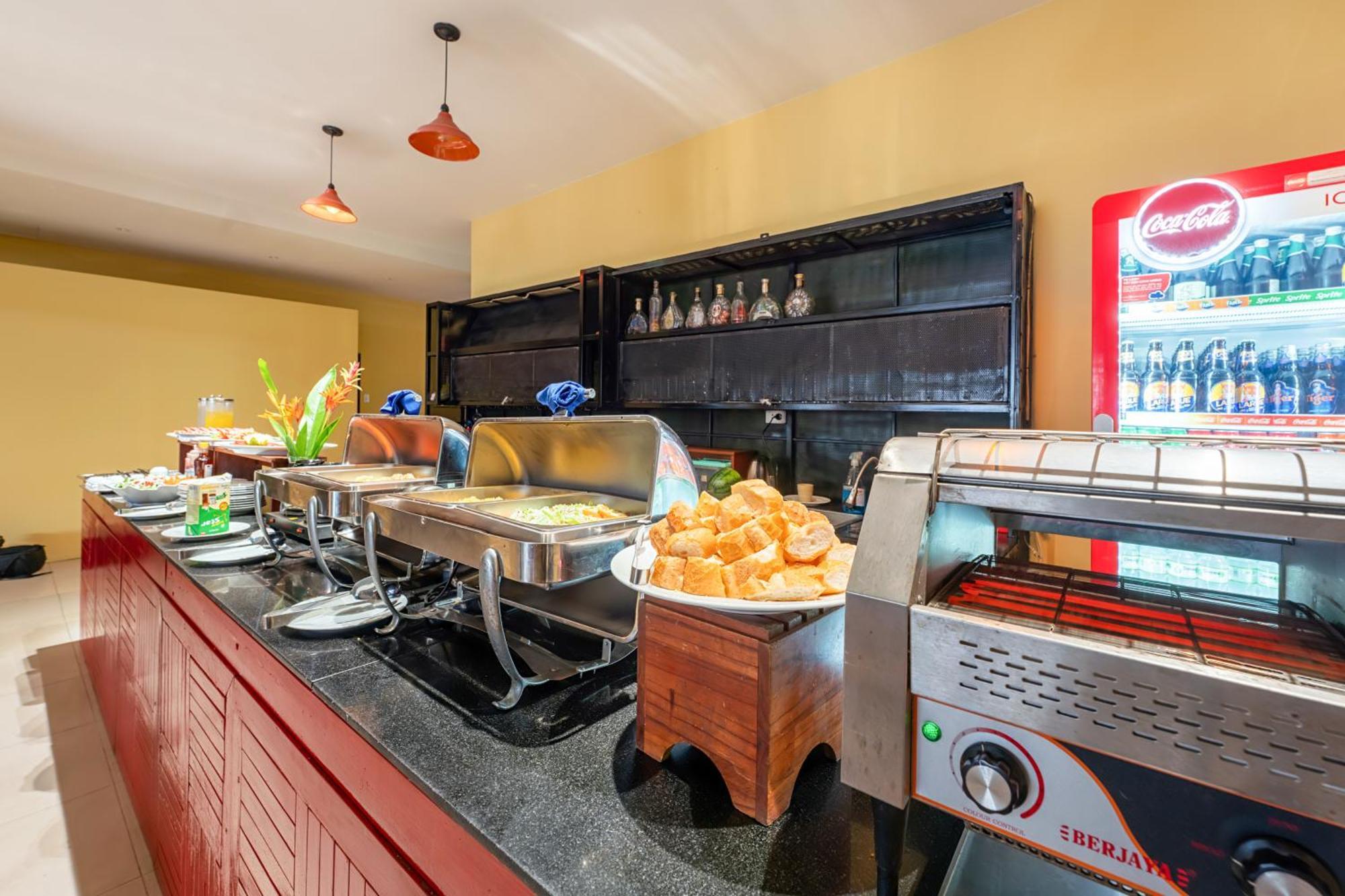 Harmony Old Town Hostel And Pool Bar 会安 外观 照片